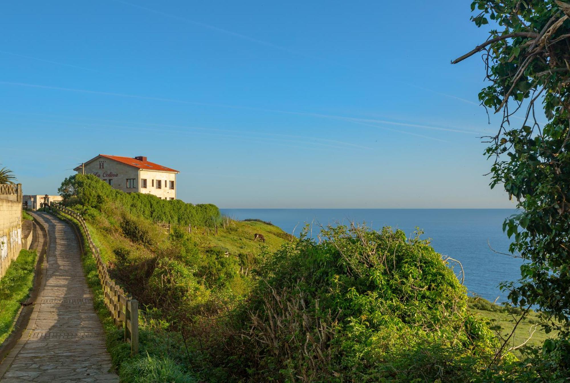 La Colina Hotel Gijon Exterior photo